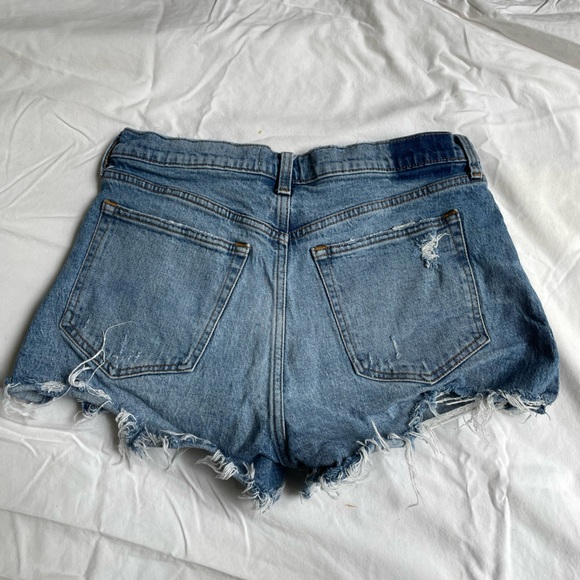 Abercrombie Mom Short High Rise - Picture 3 of 4